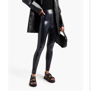 NWT Commando leggings
